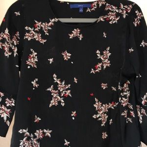 APT. 9 Small black blouse with flower pattern.